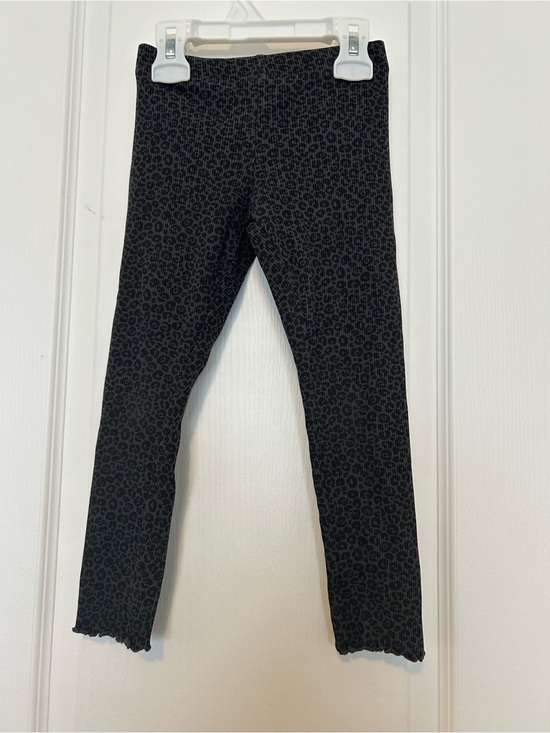 H&M Other - H&M Girls Leopard Print Leggings